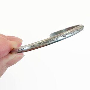 Vintage Native American Cuff: Sterling Silver Chased Sunray Pattern Small Wrist